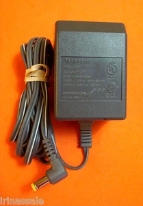 PQLV209 PANASONIC ADATTATORE AC 6,5V 350mA PER CULLA PQLV30053ZA PUNTA GIALLA A6,7 - Foto 1 di 1