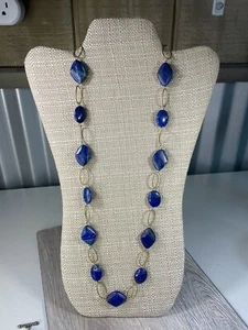 Bold Artisan Lapis Necklace Gold Hammered Oval Loops 30”￼ - Picture 1 of 5