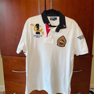 Polo para hombre de Ralph Lauren Mercer Club MMVIII polo blanco con cuello negro - Imagen 1 de 8