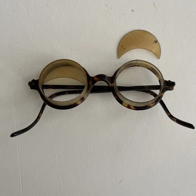 Gafas de carey vintage con medias lentes Foto 1 de 4