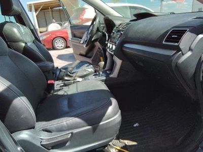 Bolsa de aire para tablero de pasajeros Subaru Forester 2014-2018 Foto 1 de 4