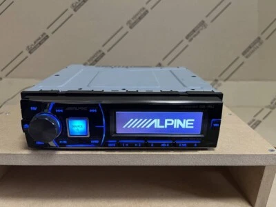 Alpine CDE-145J CD Player Car Stereo Audio Head Unit - Image 1 of 4
