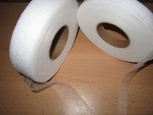 Fijación de dobladillo adhesiva de 10 m ancho 15 y 30 mm selección (desde 0,09 €/m - Imagen 1 de 3