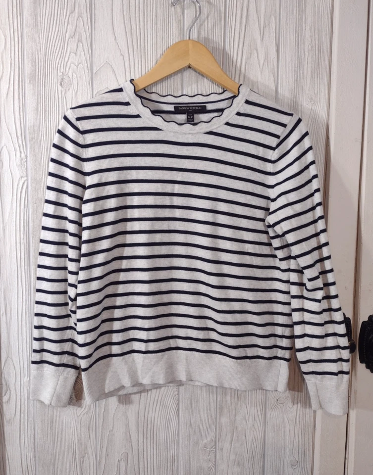 Banana Republic Mujer MP Gris Rayas Escote Festoneado Dinero Antiguo Preppy Foto 1 de 4