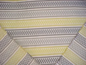 25Y KRAVET 32161 TORONI SPROUT IKAT KILIM TAPESTRY BROCADE UPHOLSTERY FABRIC - Picture 1 of 4