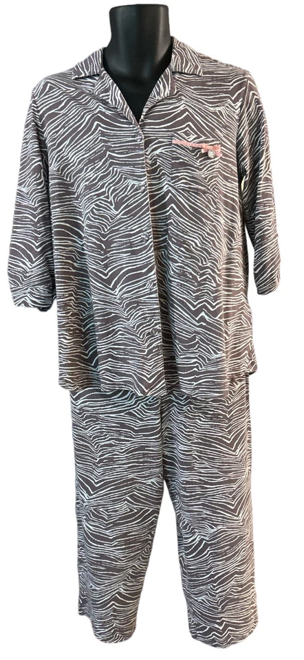 Conjunto de pijama feminino Anne Klein tamanho M estampa animal anos 90 algodão/raiom - Imagem 1 de 4