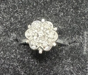 10K White Gold Diamond Cluster Engagement Ring 2.6g Sz 4.75 - PRE OWNED - Picture 1 of 8