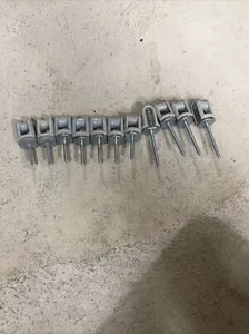 Halex 2-1/2 In. Screw Porcelain Heavy-Duty Qty10 - Picture 1 of 1