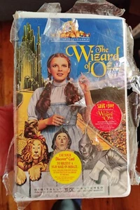 New Partially Sealed The Wizard of Oz VHS Tape 1939 Judy Garland - Bild 1 von 5