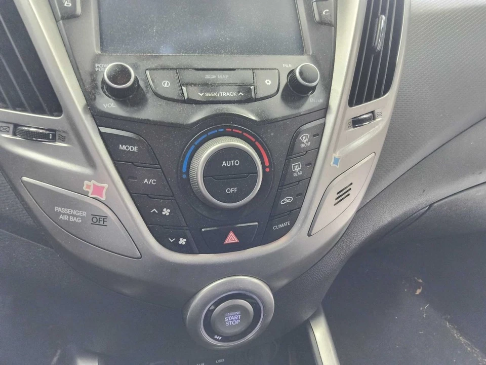 Temperature Control Automatic Temperature Control Fits 16-17 VELOSTER 596241 Foto 1 de 1