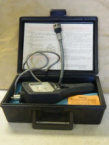 LEAK-TEC AMERICAN GAS 300 COMBUSTIBLE/TOXIC GAS TRACER - Picture 1 of 4