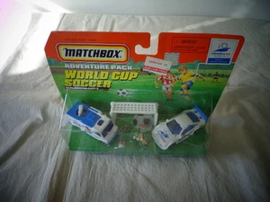 MATCHBOX ADVENTURE PACK WORLD CUP SOCCER FRANCE 98 WORLD CUP - Picture 1 of 1