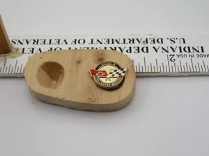 CORVETTE COLLECTORS EDITION PIN - Picture 1 of 2