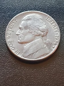 1974 D Jefferson Nickel - Actual Collectible Coin In Photo - FREE SHIPPING! - Picture 1 of 2