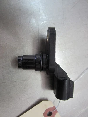 Sensor de posición del árbol de levas de GMC Terrain 2.4 12674704 2011 Foto 1 de 4