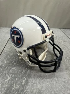 Riddell Mini Football Helmet Tennessee Titans Vintage 3 5/8" - Picture 1 of 8