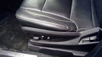 Driver Front Seat Bucket-bench Seat Opt AN3 Fits 15-20 SUBURBAN 1500 5236613 Foto 1 de 4