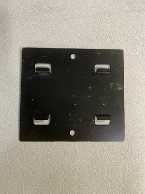 Пластина кронштейна SEGA CD модель 2 для консоли Sega Genesis ОРИГИНАЛЬНАЯ подлинная - Изображение 1 из 3