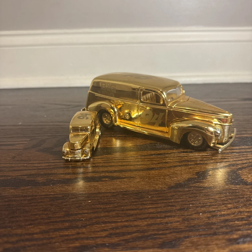 Bill Elliott's Edición Limitada 1 de 4.998 Varilla Oro 24K Stock 1940 Ford 1/18 SD Foto 1 de 3