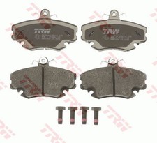 TRW Front Brake Pad Set for Renault Megane K7M704 1.6 Feb 2000 to Feb 2000