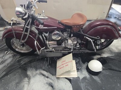 Franklin Mint 1942 Indian 442 - Image 1 of 4