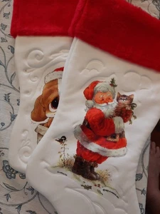 1983 Giordano Art Babbo Natale e gattino e cucciolo in scatola calze natalizie 16" - Foto 1 di 5