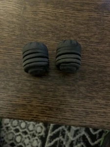 BMW e30 Hood Bump Stop Set x2 325i 325is 325ix 325ic 318i 318is 325e 325es - Picture 1 of 3