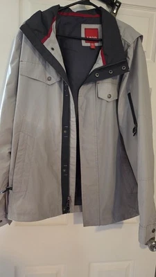 Chaqueta IZOD para hombre talla Lg Foto 1 de 4