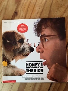 HONEY I SHRUNK THE KIDS 1989 SCHOLASTIC BOOK BASED ON DISNEY RICK MORANIS MOVIE - Picture 1 of 6