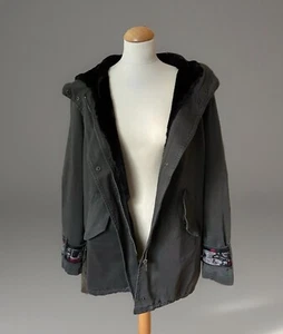 * FUCHS + SCHMITT * Parka * Wintermantel * Kapuze * Kunstfell * GRAU * L * Neu - Bild 1 von 12