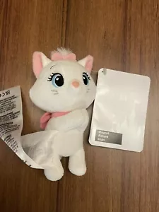 NEW Walt Disney Parks Magnet Hands Plush Friend - Aristocats - Marie - Picture 1 of 3