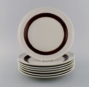 Olle Alberius for Rörstrand. Seven Forma dinner plates in glazed stoneware.