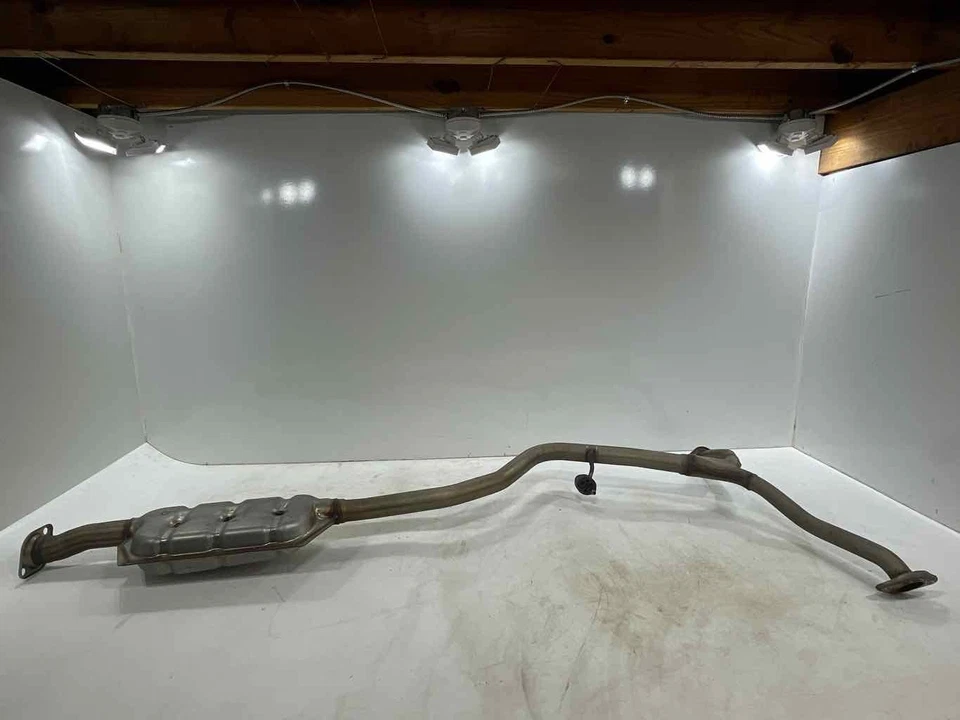 Conjunto de tubo resonador intermedio trasero de 2,4 L para SUBARU OUTBACK 2020-2025 FABRICANTE DE EQUIPOS ORIGINALES Foto 1 de 4