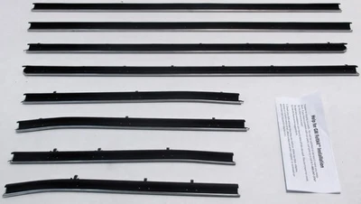 Barrido de ventana para Chevrolet Chevelle 1966-67 convertible de 2 puertas hecho en EE. UU. Foto 1 de 4