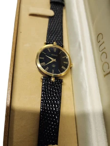 Authentic Gucci Vintage Ladies Watch Gold Tone with Logo Leather Strap - Picture 1 of 8
