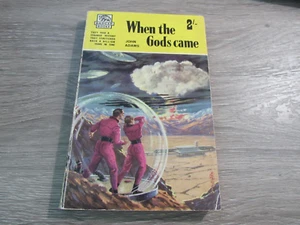 WHEN THE GODS CAME BY JOHN ADAMS   RARE BADGER BOOKS UK  FLYING SAUCER COVER ART - Picture 1 of 3