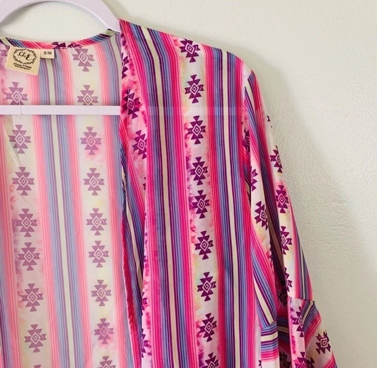❅�Southern Grace Headin’ South Sheer Azteca Tie Dye Kimono Talla Pequeña Foto 1 de 4