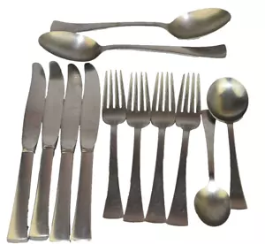 VINTAGE WALLACE SONNET 12 PCS STAINLESS FORK KNIFE SPOON & SERVING SPOONS A MONO - Picture 1 of 3