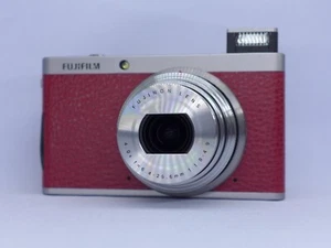 Fujifilm XF1 / 12.0MP / Compact Digital Camera / Red - Picture 1 of 24