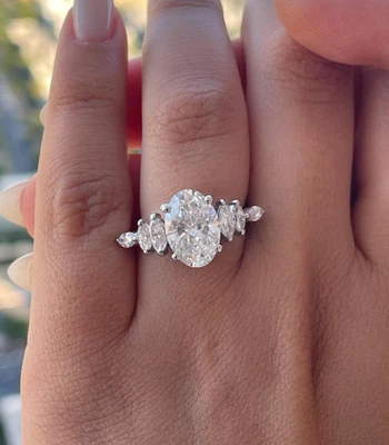 3.30 Ct Oval-Cut VS1 Lab Grown Diamond Solitaitre Engagement Ring 14k White Gold - Image 1 of 4