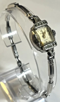 Reloj de cóctel Benrus 17 Jewel mecánico vintage para dama. Foto 1 de 4