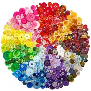 500-700 PCS Assorted Mixed Color Resin Buttons 2 and 4 Holes Round Craft for - Picture 1 of 7