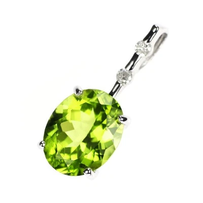 K18WG Peridot Diamond Pendant Top 2.95ct D0.05ct - Auth free shipping from Japan - Image 1 of 3