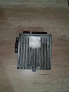 Renault Clio 1.5 dci  Motorsteuergerät R0410C066A  8200303619 HOM8200129063  - Bild 1 von 11