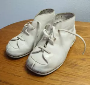 Leather Lace Up Baby Shoes White Germany Salamander Lurchi Hard Bottom Vintage - Picture 1 of 7
