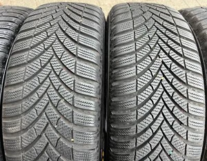 2 x 205/55R16 91H Winterreifen Semperit Speed-Grip 5 7,5-8mm 2022 - Bild 1 von 3