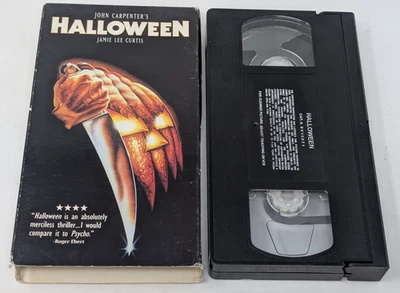 John Carpenter's Halloween 1978 Horror Movie 1997 VHS Anchor Bay Video Treasures - Image 1 of 4