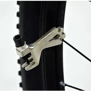 Chain Multifunction Bike Breaker Tool Device Bycicle Repairment - Photo 1 sur 12