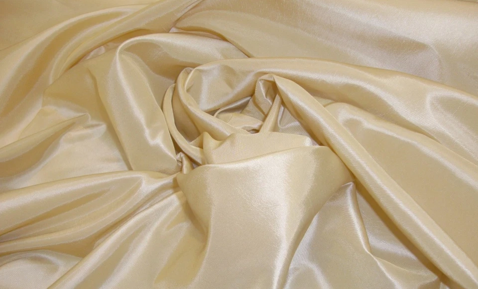 Ткань тафта сплошной пергамент / ширина 58 дюймов / продается во дворе - Изображение 1 из 1