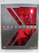 HOT TOYS MMS147 PREDATORS TRACKER PREDATOR WITH HOUND 1/6TH SCALE COLLECTIBLE